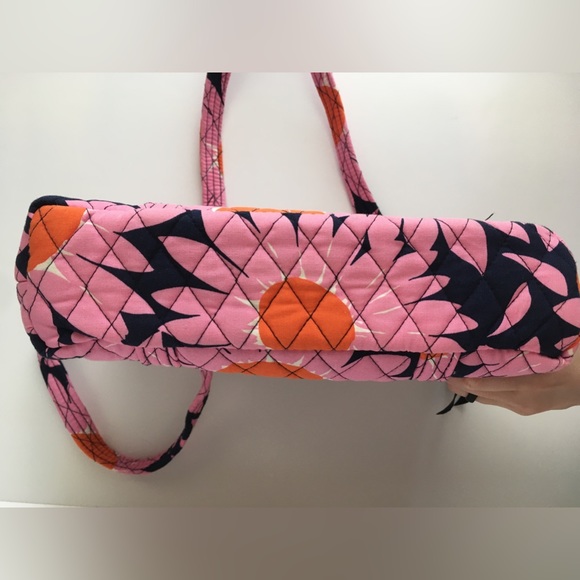 NWOT Vera Bradley Shoulder Bag - Love Me pattern - Picture 8 of 8
